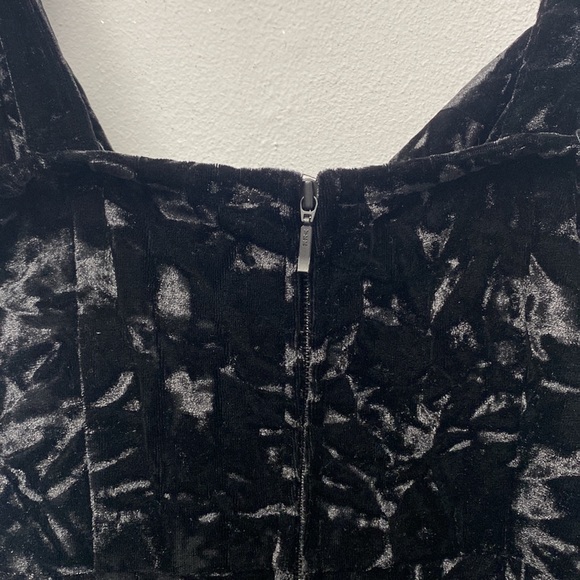 Tatyana Black Velvet Dress - Picture 4 of 4